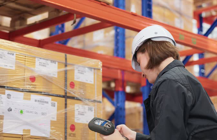 Hoe kunnen RFID-labels dure trackinglacunes verhelpen?